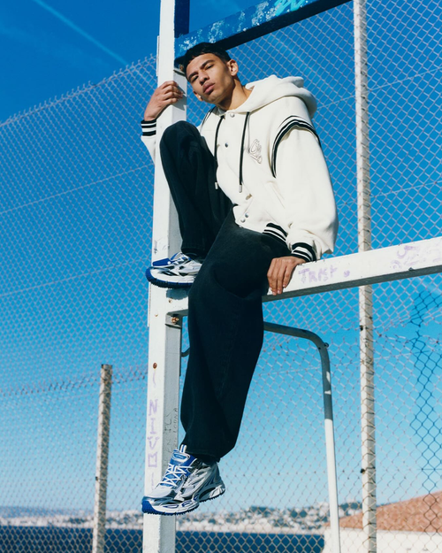 OFF-WHITE