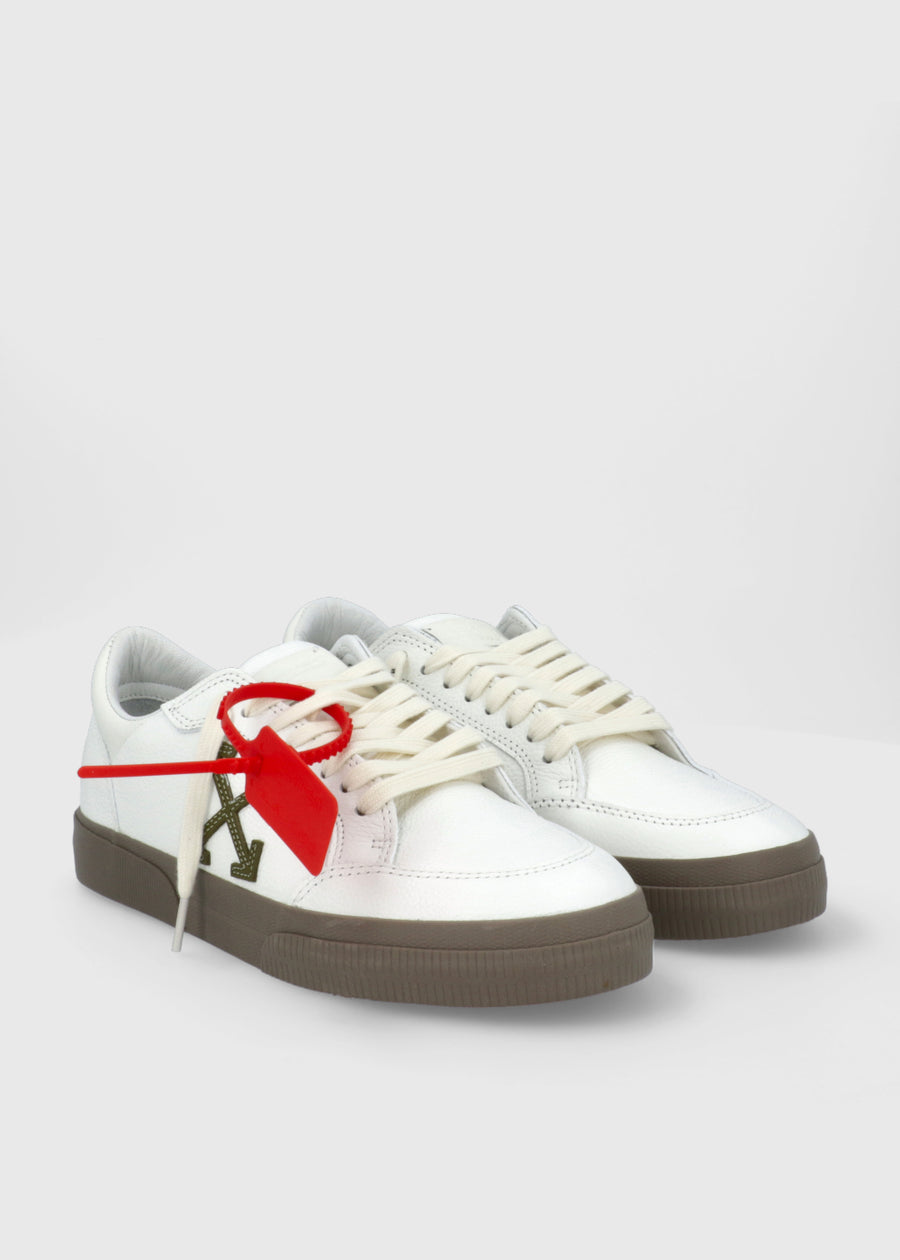 OFF-WHITE Sneakers Low Vulcanized FFW-OMIA293S