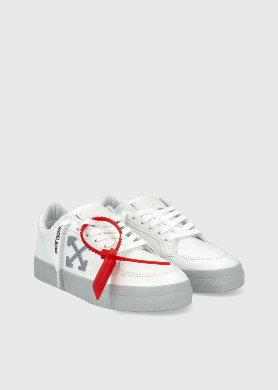 Off-White Sneakers New Vulcanized FFW-OWIA288S