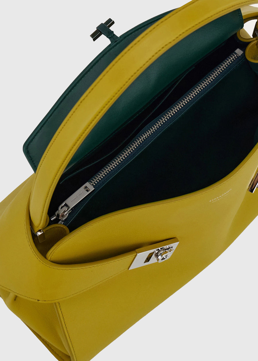 Ferragamo Bolso Hug Soft FRG-219816