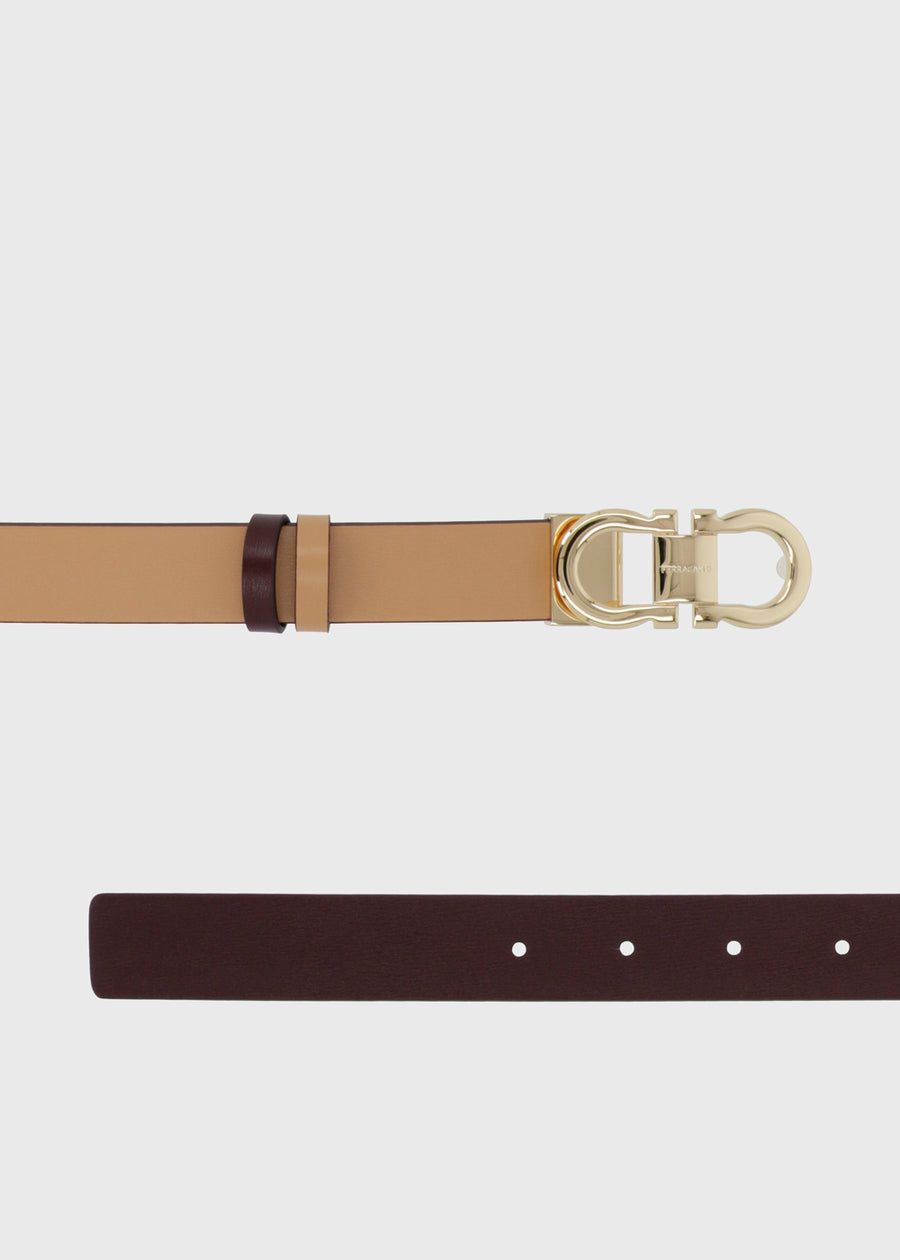 FERRAGAMO cinturón ajustable y reversible Gancini FRG-230294