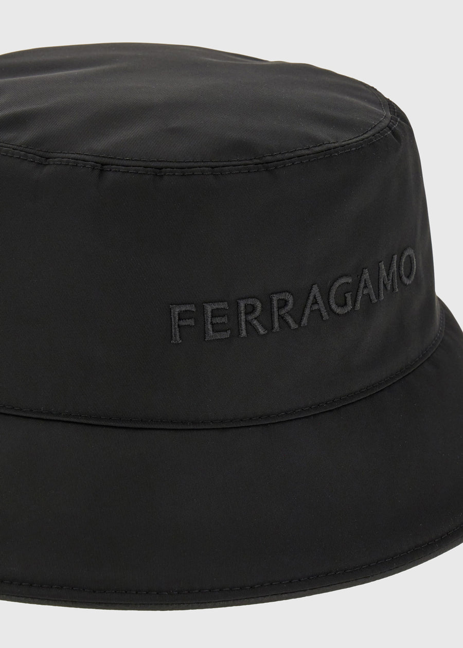 Ferragamo Sombrero Bucket FRG-560115