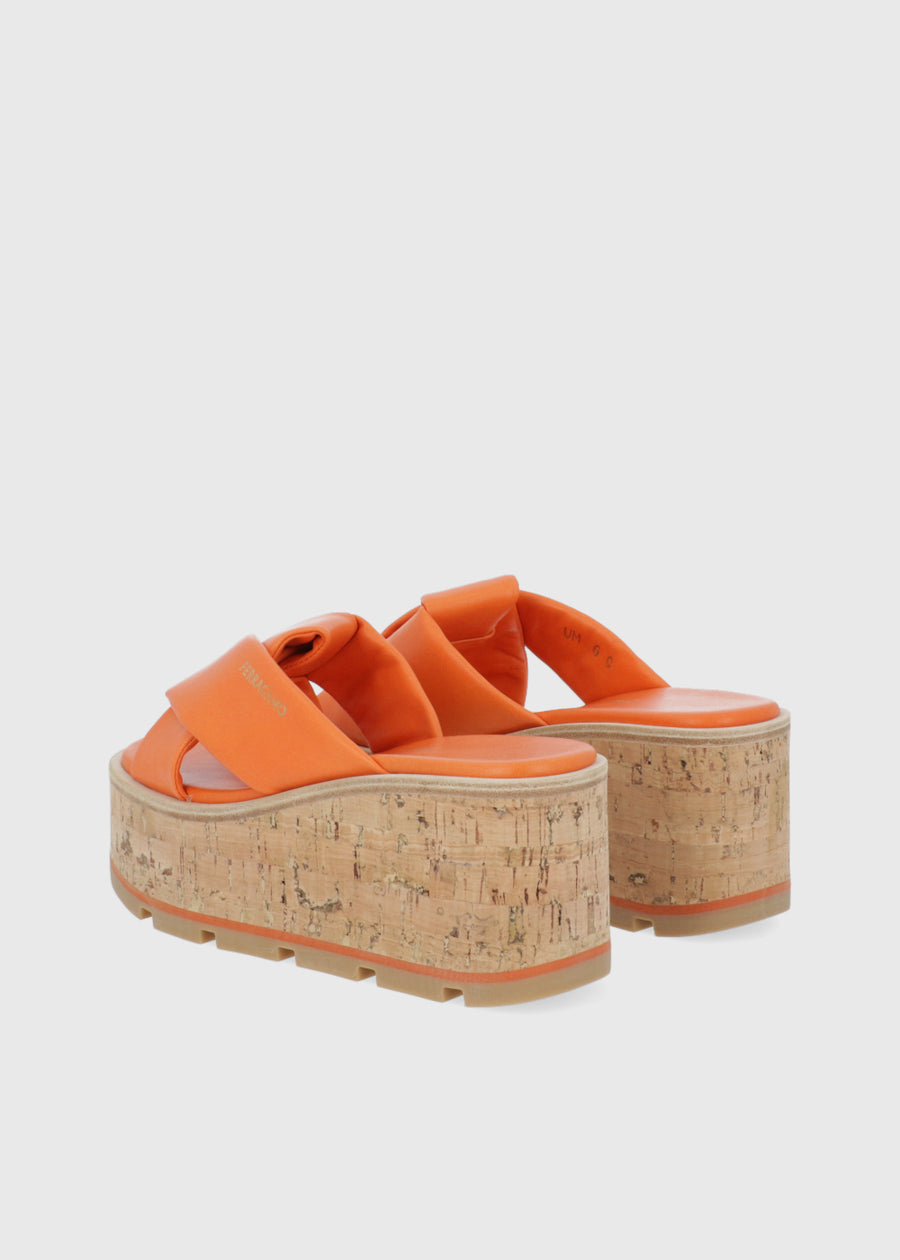 Ferragamo Slides con cuña FRG-ENGRACIA