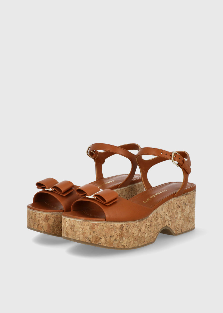 Ferragamo Sandalia Plataforma FRG-SELNA