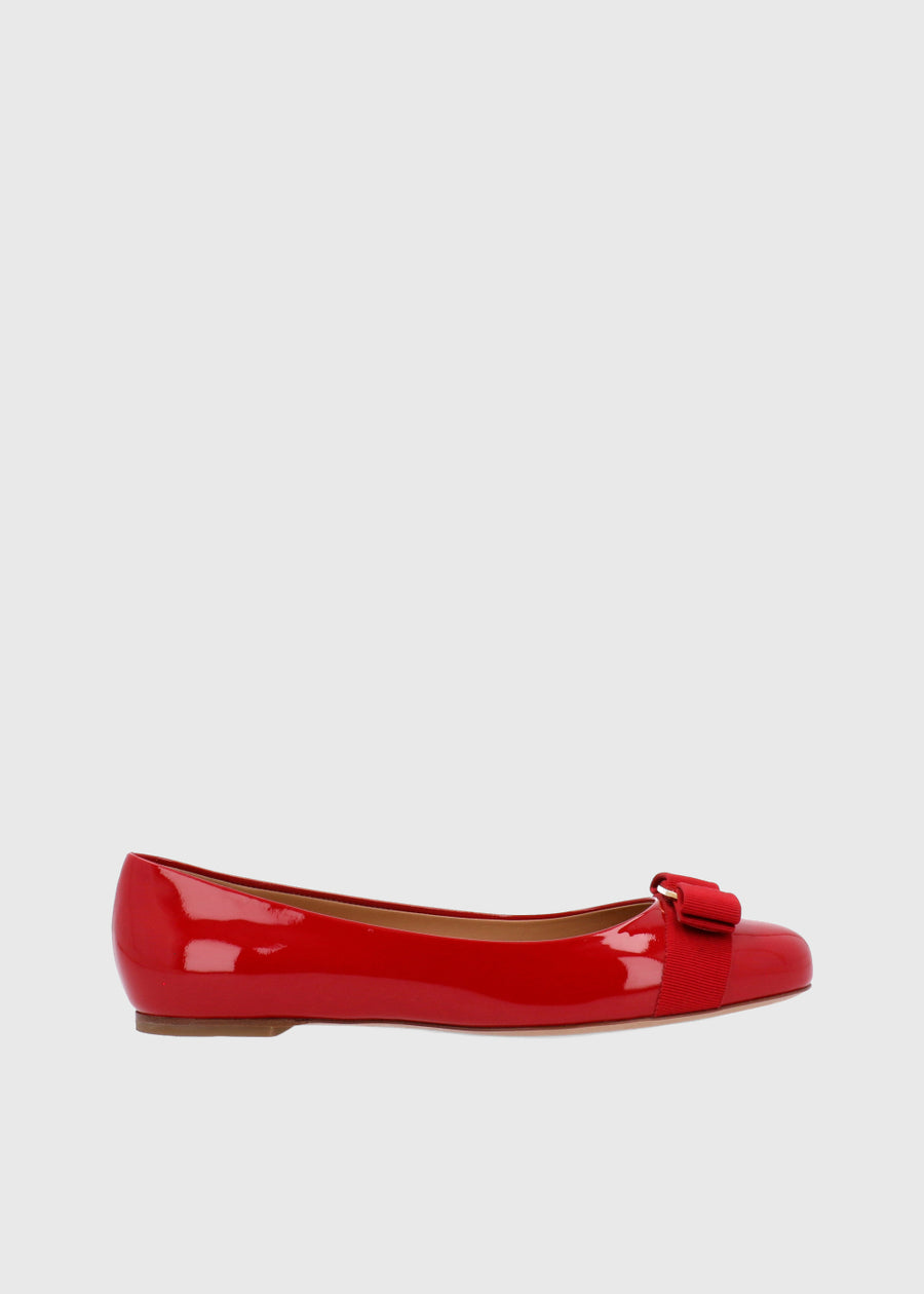 Salvatore Ferragamo flats Varina FRG-VARINA