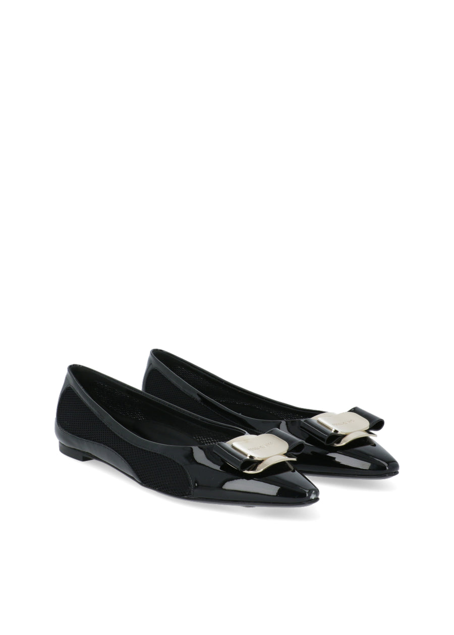 Ferragamo Flats FRG-ZEAMESH