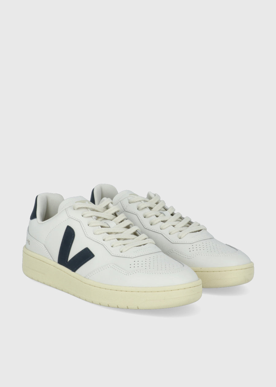 Veja Sneakers bajos V-90 VJA-ZCV90