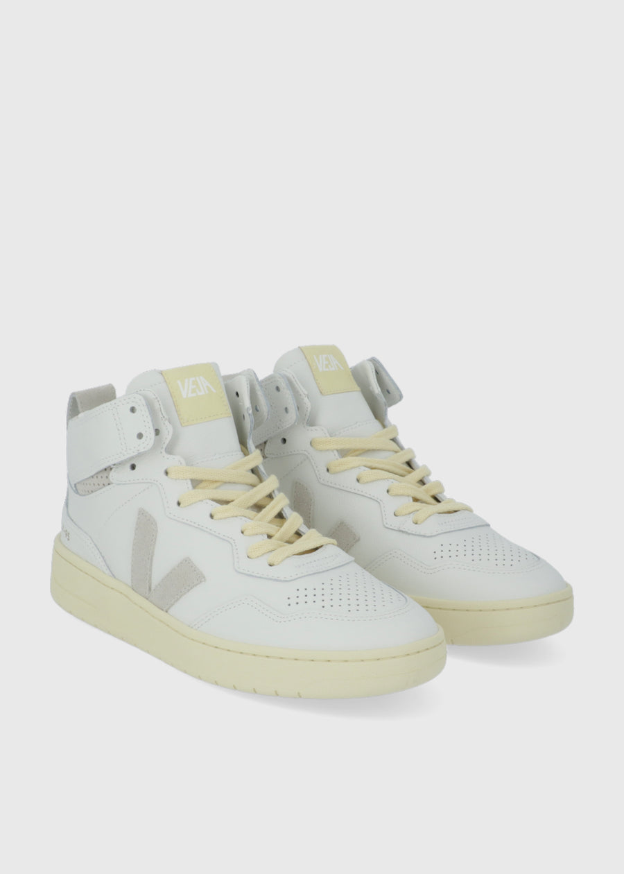 Veja Sneakers V-95 VJA-ZCV95