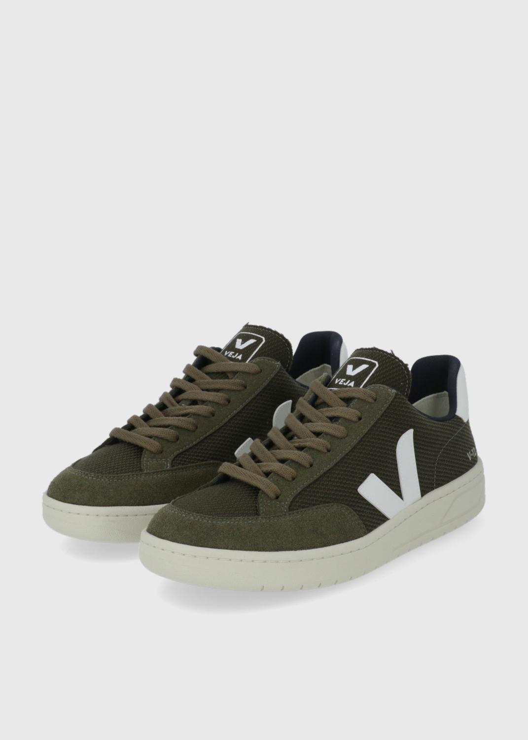 Veja Sneakers VJA-ZCV12