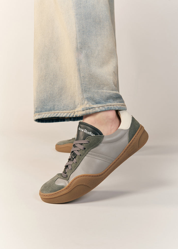 Acne Studios Sneakers  CNS-BD0319