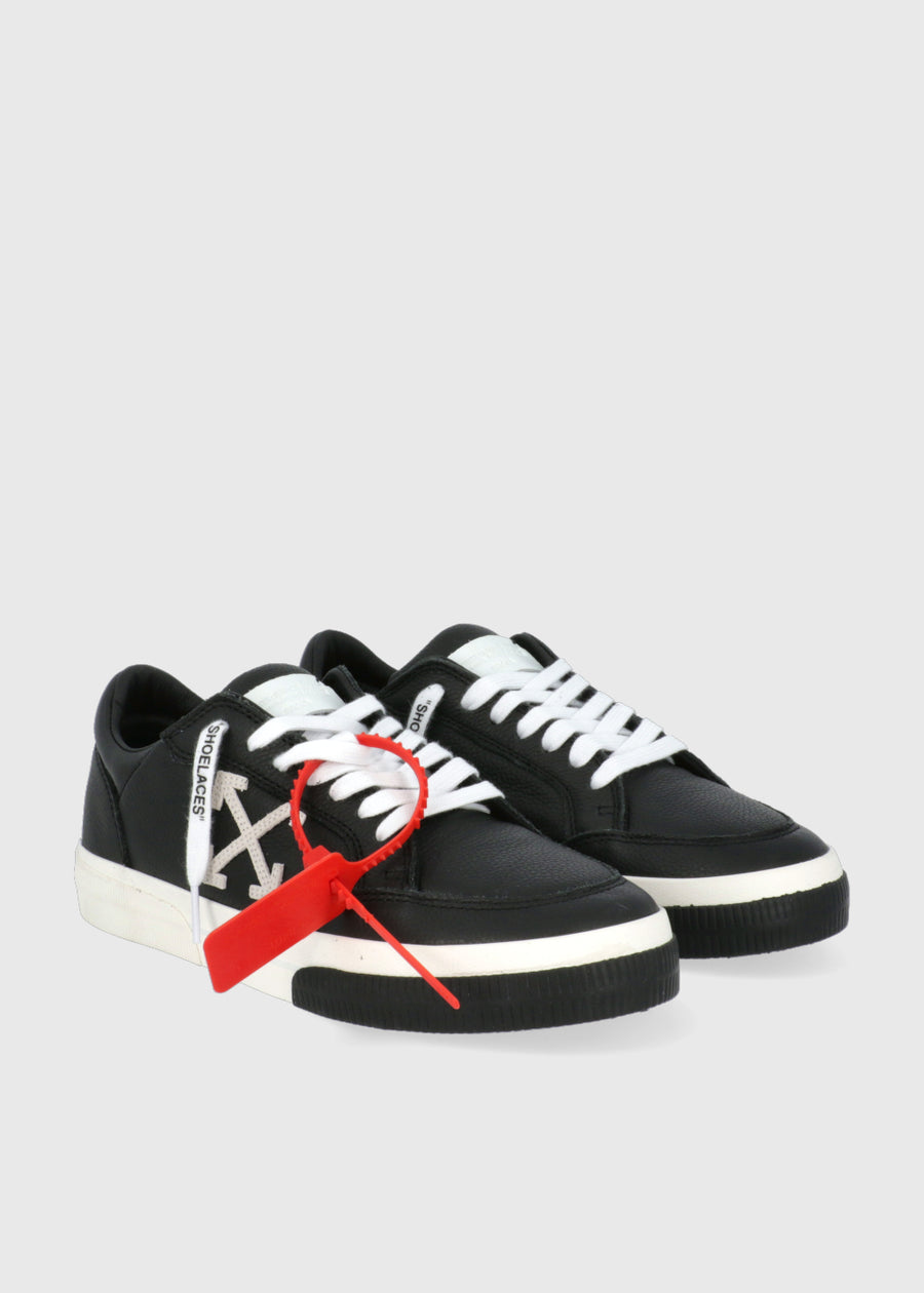 Off-White Sneakers Low Vulcanized FFW-OMIA293C
