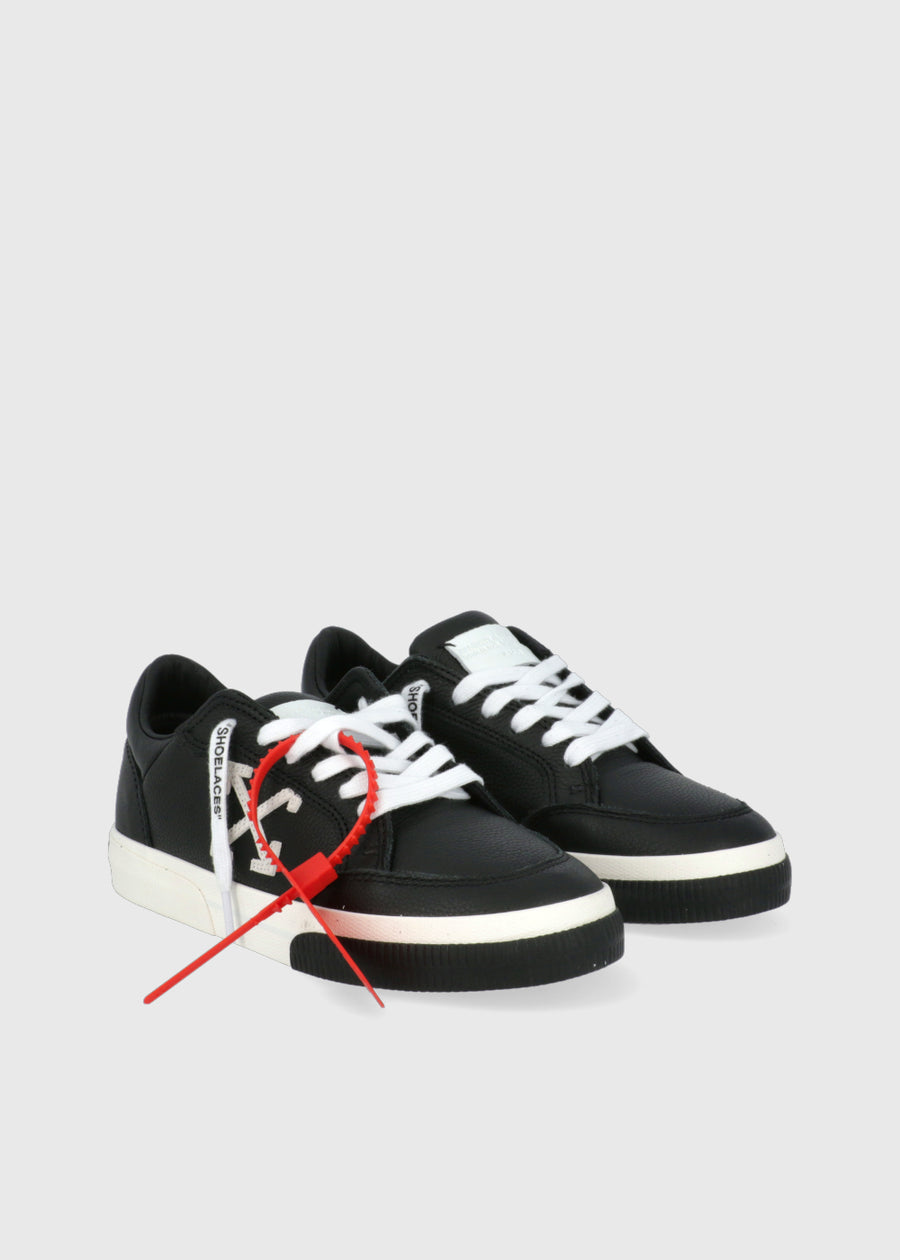 Off-White Sneakers New Low Vulcanized FFW-OWIA288C