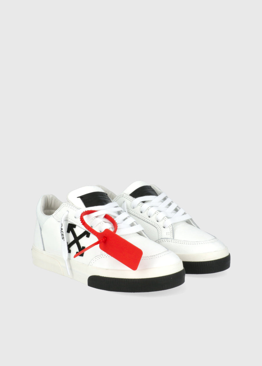 Off-White Sneakers New Low Vulcanized FFW-OWIA288C