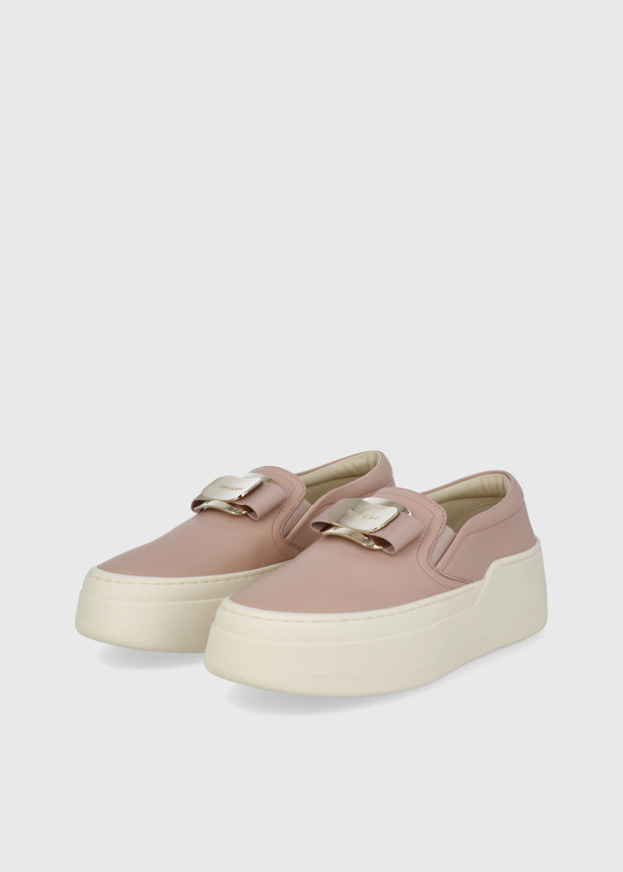 Ferragamo Sneakers  FRG-CRISTAL