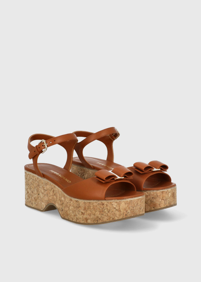 Ferragamo Sandalia Plataforma FRG-SELNA