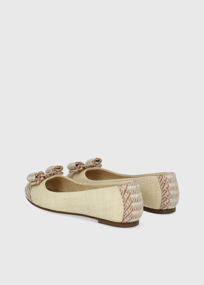 Ferragamo  Flat Varina FRG-VARINAWR