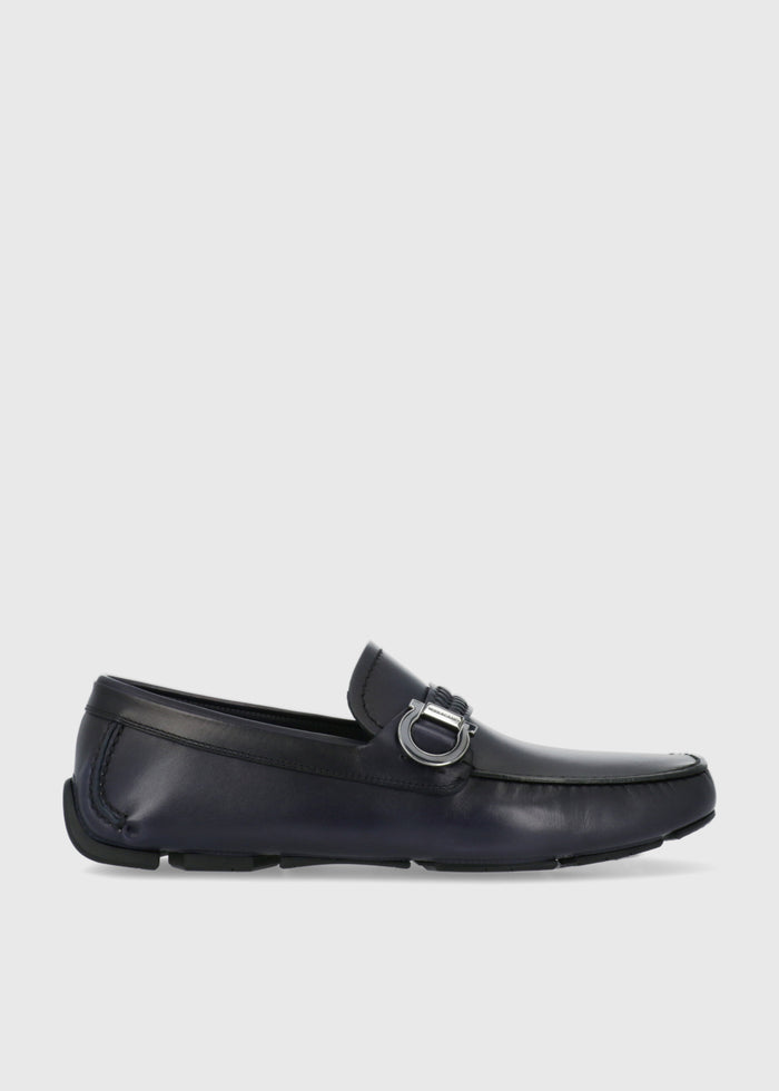 Ferragamo Mocasines Driver adorno Gancini  FRG-ZCCALIPS