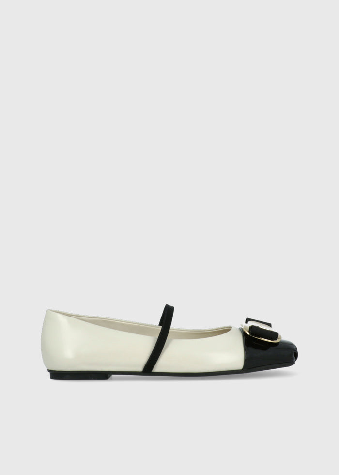 Ferragamo Flats Zina FRG-ZINATOE