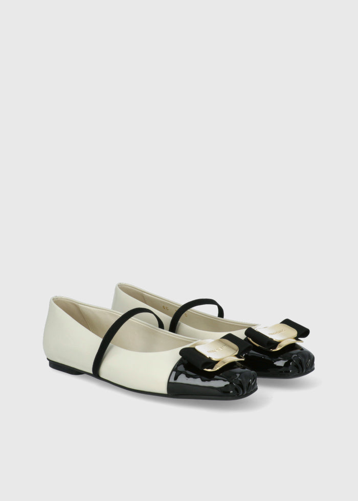 Ferragamo Flats Zina FRG-ZINATOE