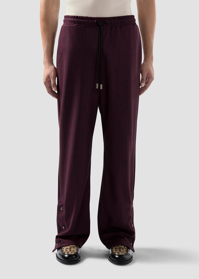 GCDS Pantalón deportivo GCD-M3009TP8