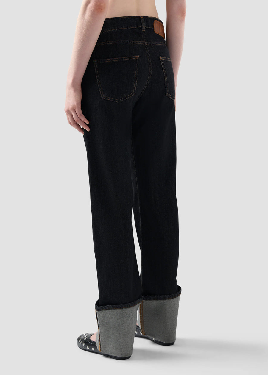 GCDS Pantalón  GCD-W2913DA8