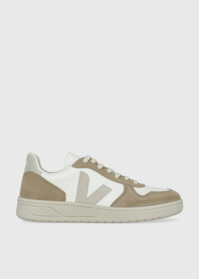Veja Sneakers V-10 ChromeFree VJA-ZCV10