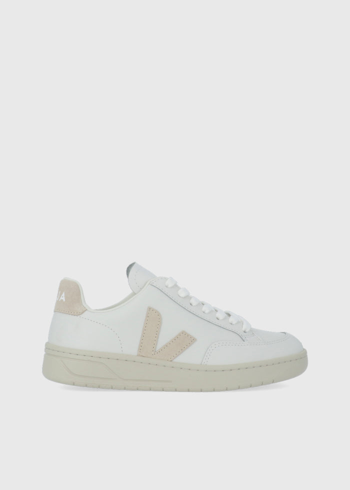 Veja Sneakers  VJA-ZDV12